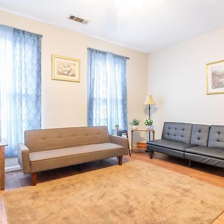 קולומבוס Sunny Sweetheart-Front Apartment Near Riverwalk מראה חיצוני תמונה