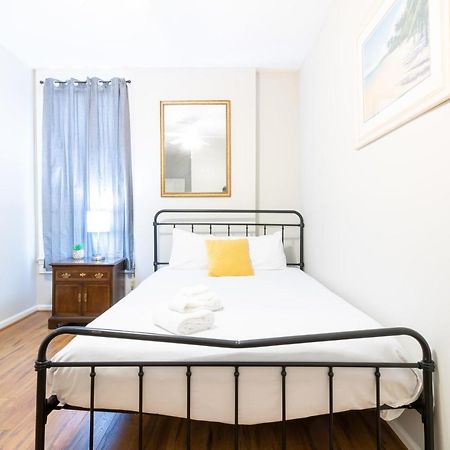קולומבוס Sunny Sweetheart-Front Apartment Near Riverwalk מראה חיצוני תמונה