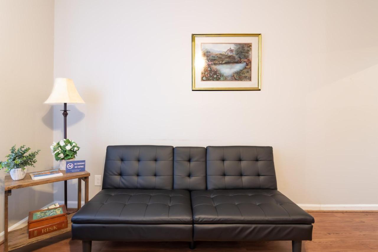 קולומבוס Sunny Sweetheart-Front Apartment Near Riverwalk מראה חיצוני תמונה